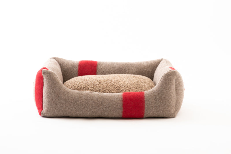2.8 - Henri - Wool Bed