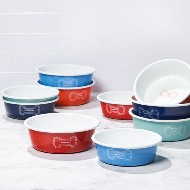 Le Creuset - Enamel on Steel Dog Bowl