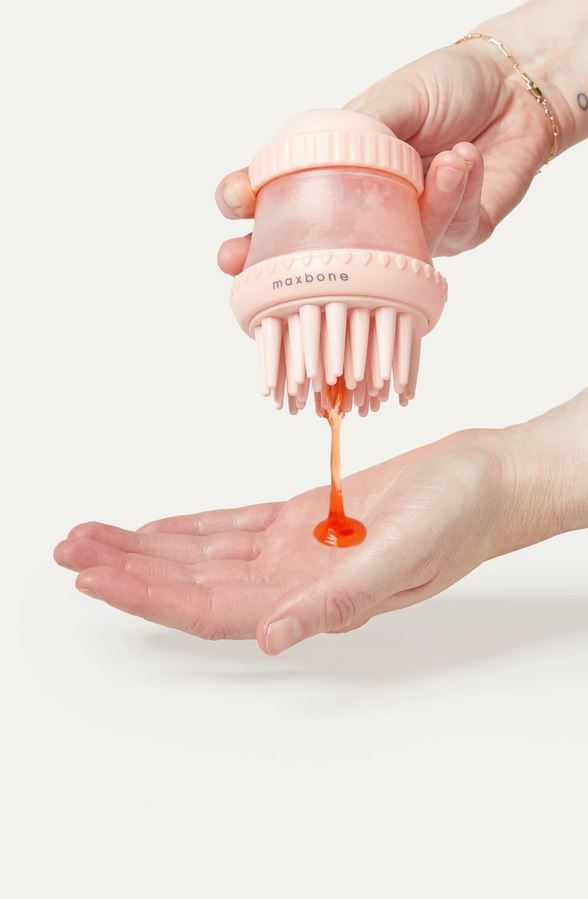 Max Bone - Deep Cleanse Shampoo Dispensing Brush