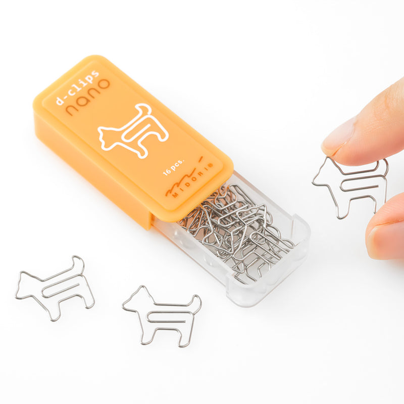 Midori – Dog D Clips Nano