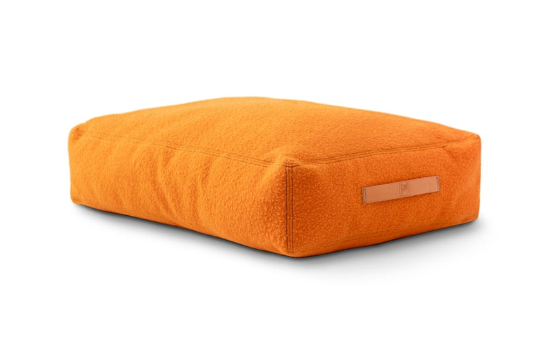 2.8 - Elliott - Casentino Dog Cushion