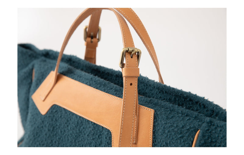 2.8 - Margaret - Casentino Dog Bag